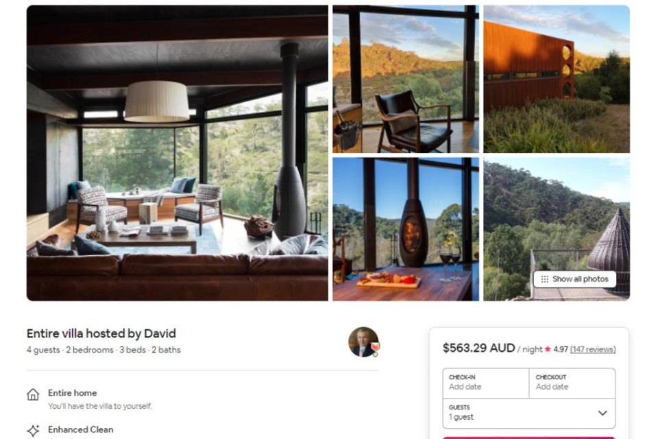 The luxury property was crowned 'No.1 from 55,000 rental homes' but has received unflattering reviews in the past