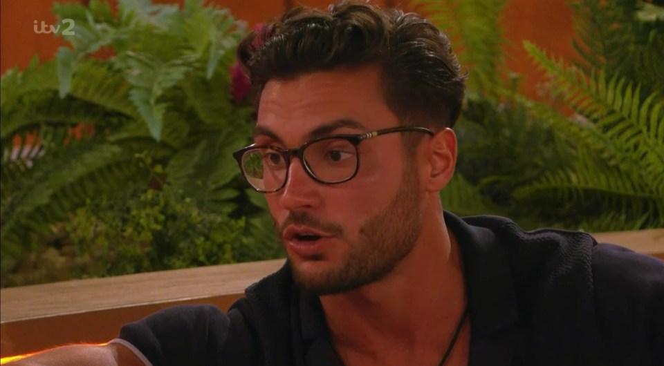 Fans want producers to step him to help Davide