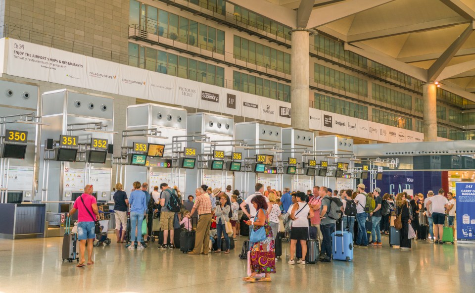 Brits have been complaining about queues at Spanish airports