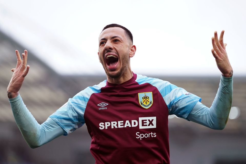 Dwight McNeil, 22, is set to join Everton from Burnley for £20m