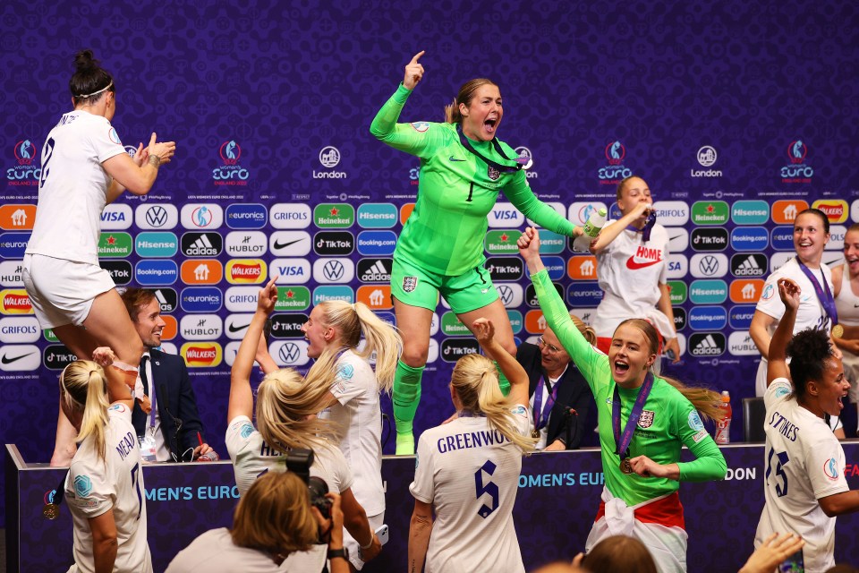 Lucy Bronze and Mary Earps danced on the press conference table when the England team interrupted manager Sarina Wiegman's post-match press conference