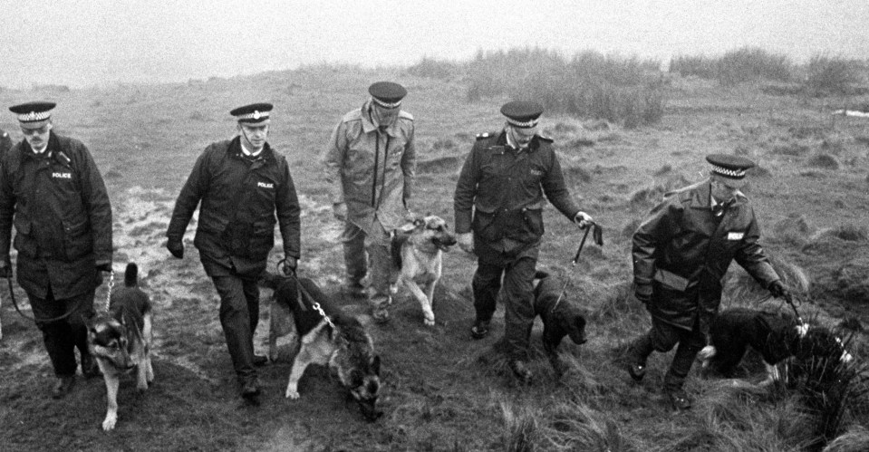 Police search the Moor in 1968