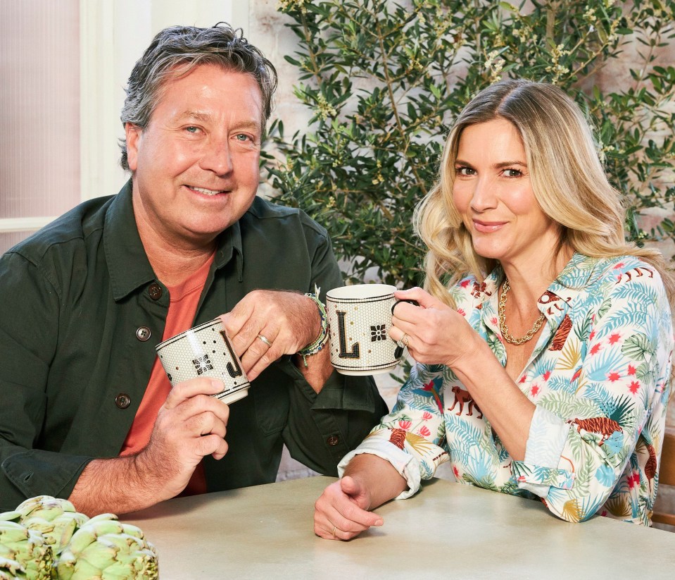 John and Lisa co-host Weekend Kitchen together