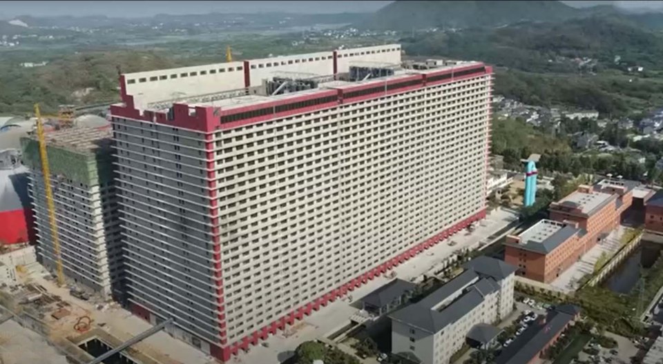 The 26-story 'pig palace' in Ezhou, Hubei