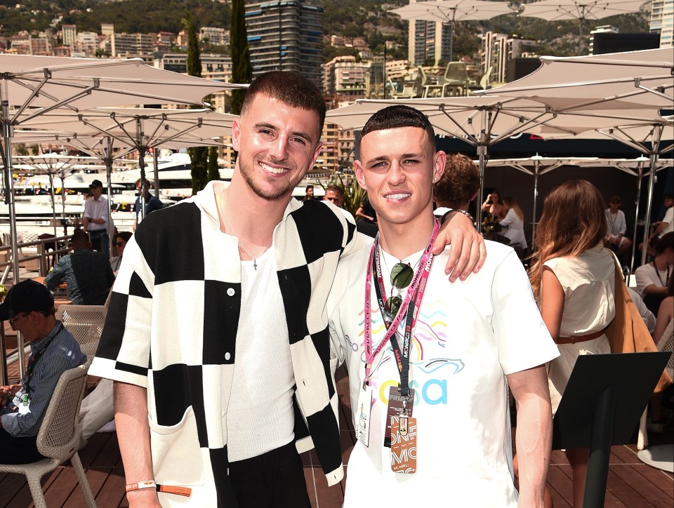 Mason Mount and Phil Foden are set to go to their first World Cup