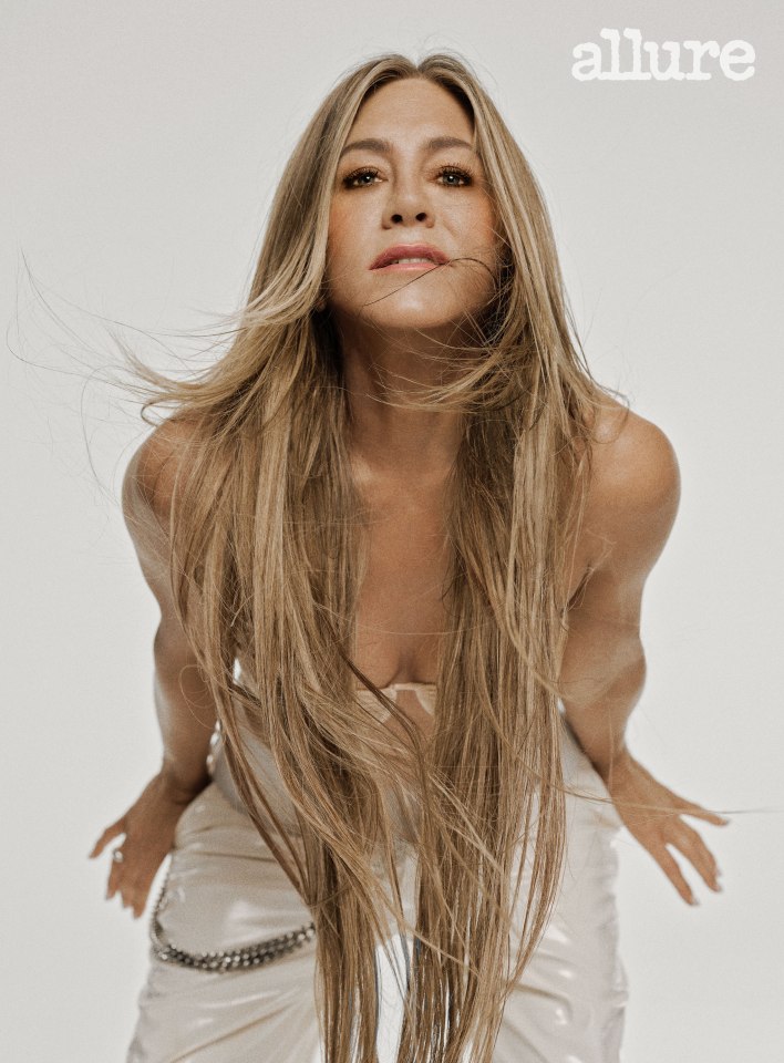 The actress posed for a stunning selection of pictures for Allure Magazine