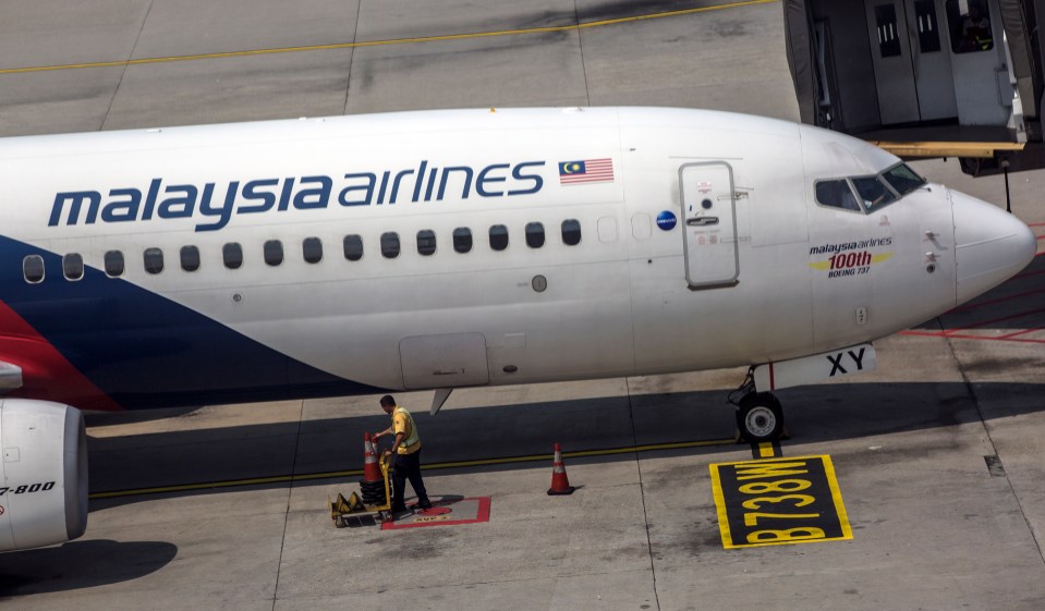 MH370 lost contact with ground control and crashed at an unknown location