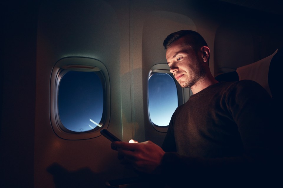 The passenger annoyed other people by using the reading light above their seat