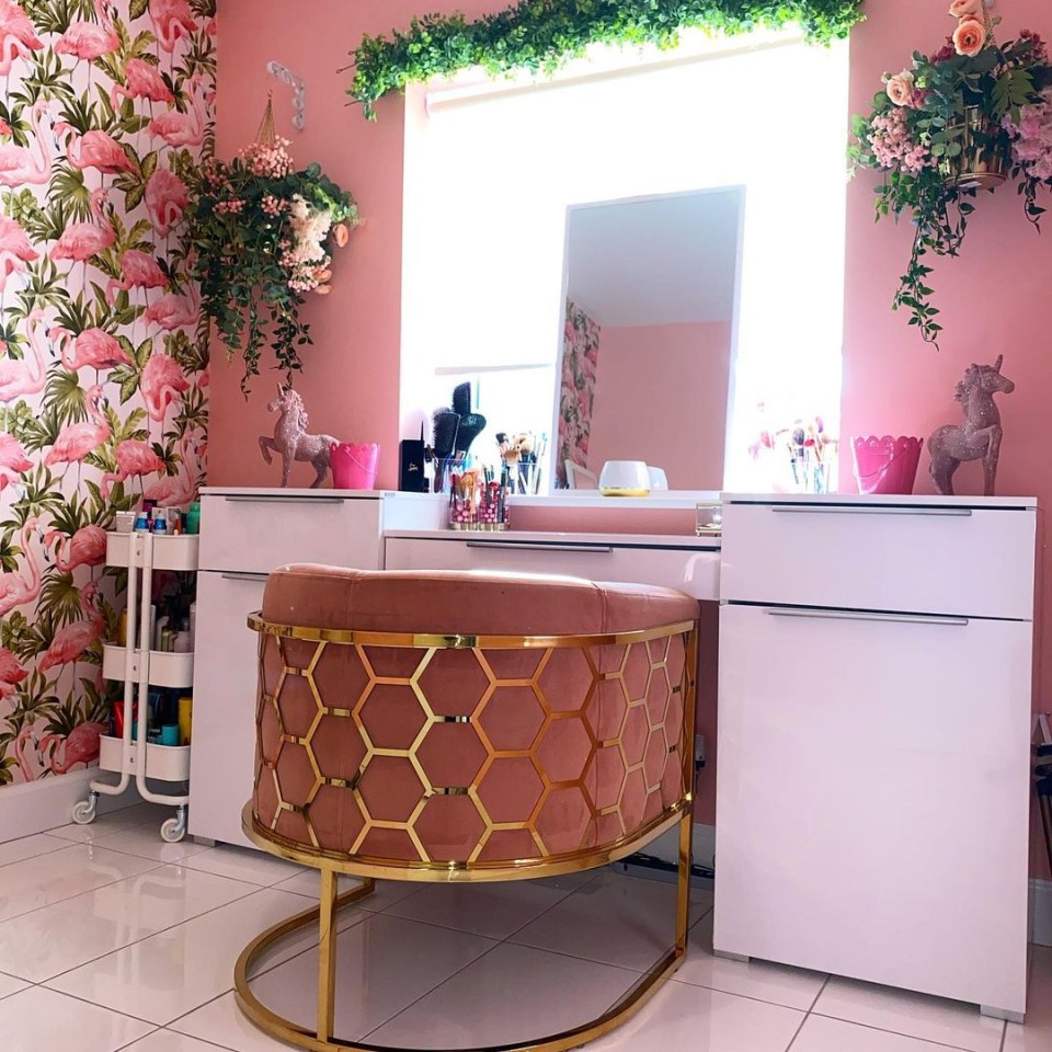 Love Island fan Sophie calls her home Kasa Amor on Instagram