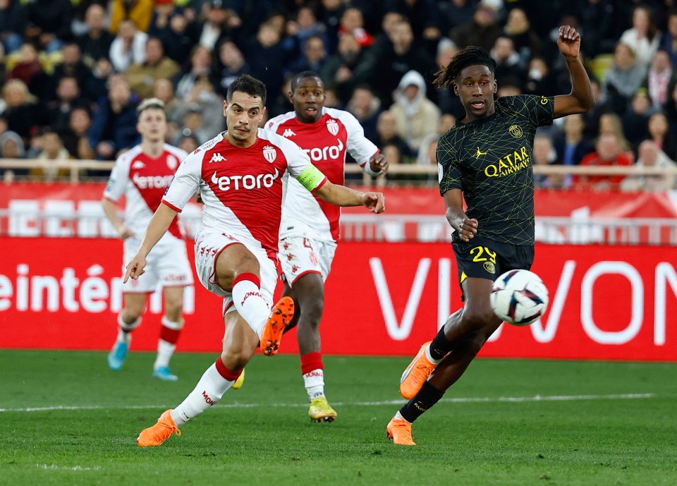 Ben Yedder is the top earner outside of PSG