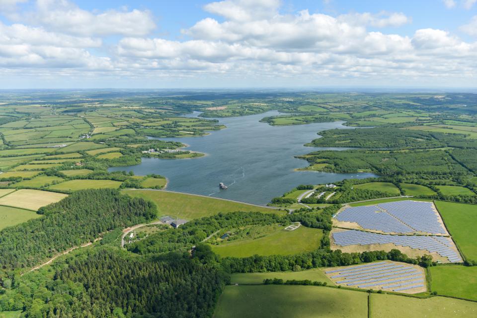 FWDWD2 An aerial view of Roadford Lake and surrounding Cornwall countryside