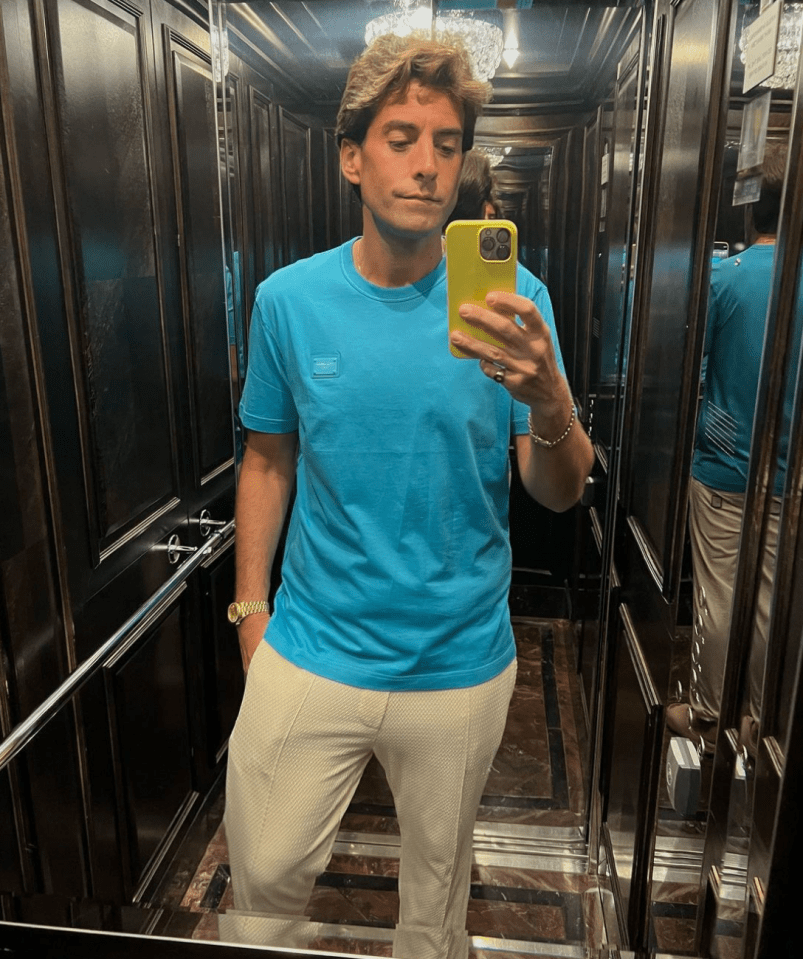 The former Towie star recently opened up on his dramatic change in a mirror selfie on social media