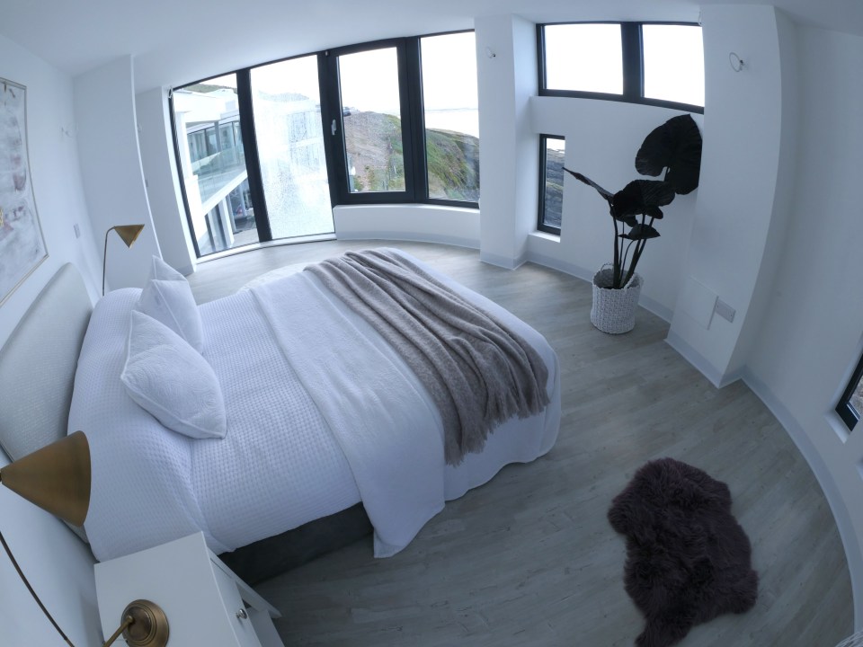 There are four grand reception rooms, a luxurious sauna and swimming pool
