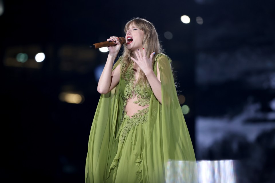 Taylor, 33, will head to the UK after kicking off the tour in America
