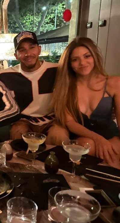 Hamilton had his arm around Shakira