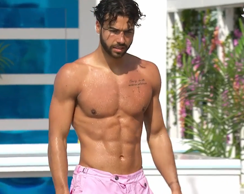 Love Island boy Sammy has sparked fury on Twitter