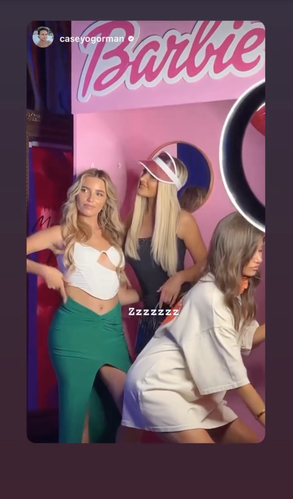 Claudia and the girls posed in a Barbie box