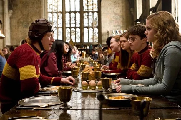 Harry Potter scenes in the Great Hall were shot at Leavesden