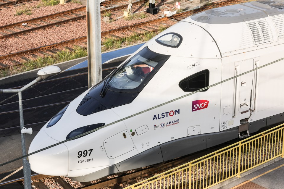 Evolyn has bought 12 trains from Alstom, to run from London to Paris