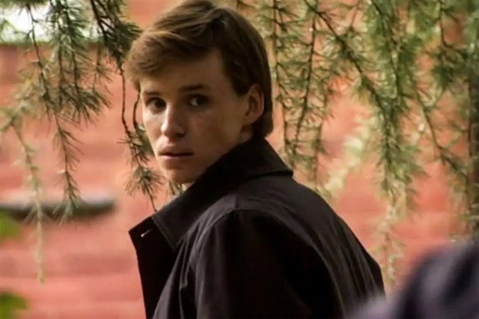 Eddie Redmayne on Doctors in 2003 (Image: BBC)