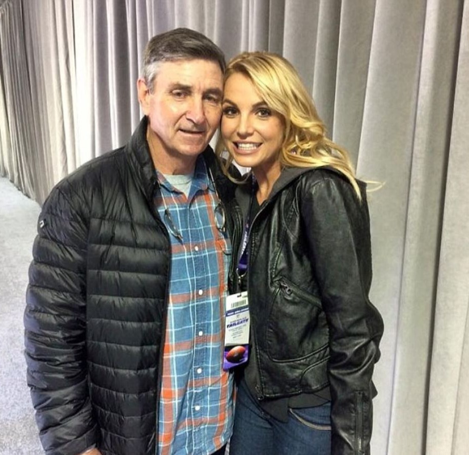 Britney Spears has slammed her estranged father in her upcoming book