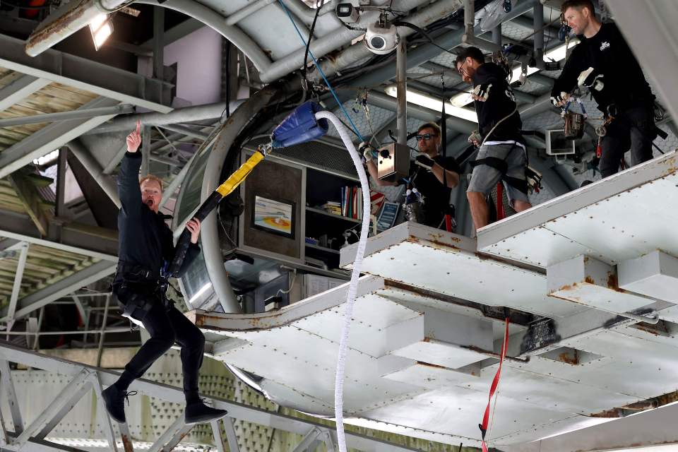 Mike Heard won a Guinness World Record for making 941 bungy jumps in just 24 hours