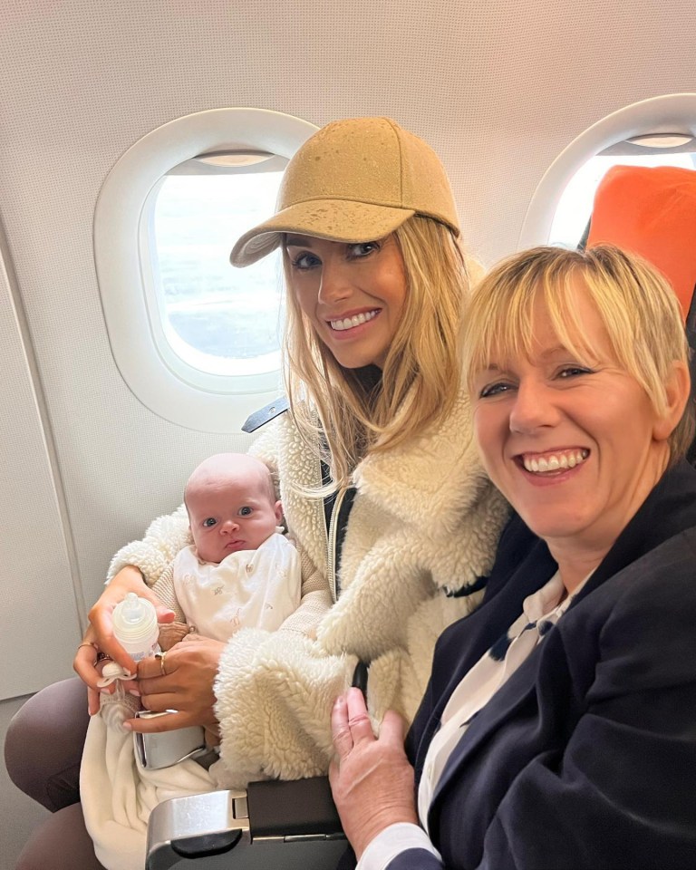 Laura Anderson flew from Glasgow to London with her daughter and her mum
