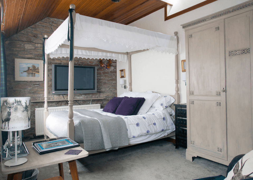 Comfortable rooms, including the Cameron Suite are available to book
