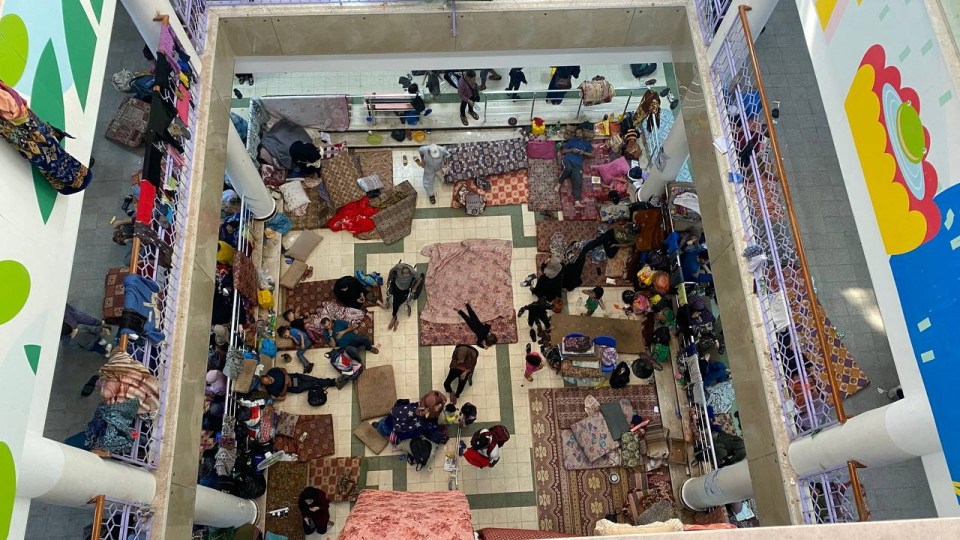 Thousands of civilians are seeking refuge inside Gaza's hospitals as IDF troops advance closer