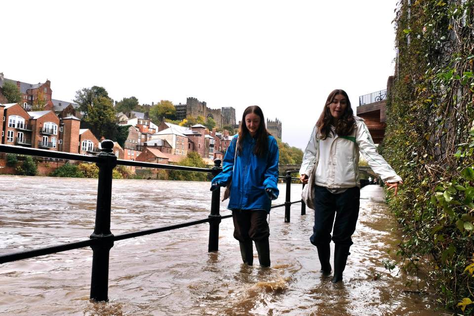 People walk through floodwater in county Durham<br />
