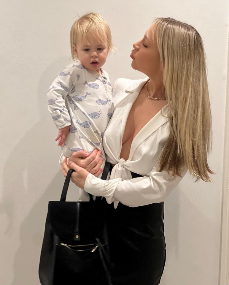 The reality TV star posed with her daughter before heading out