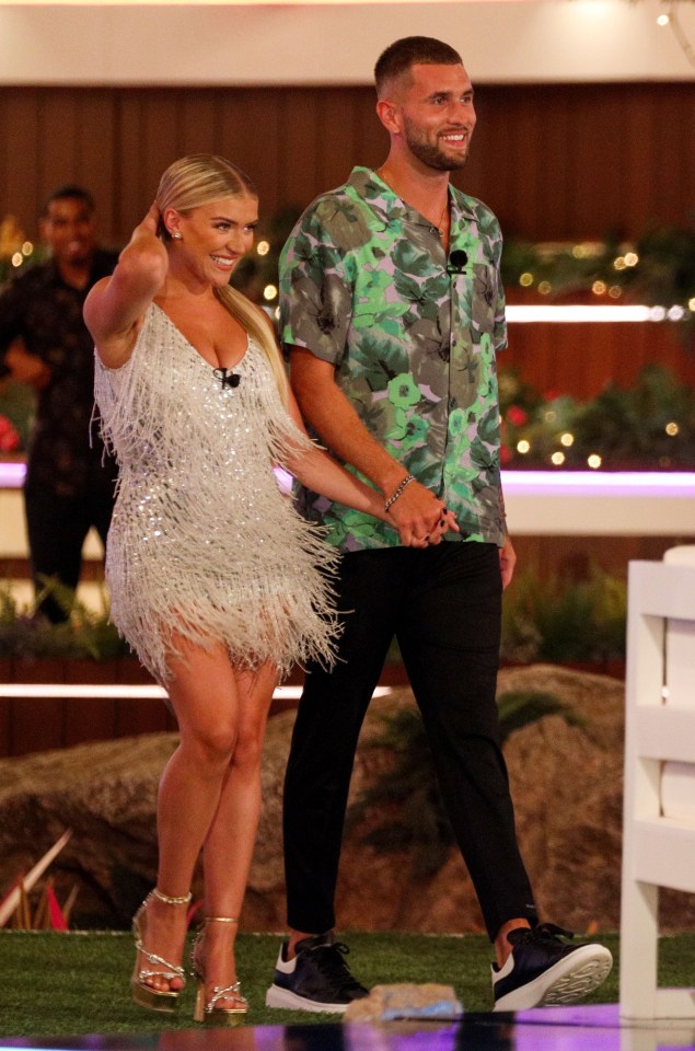Molly and Zach are pictured on the ITV2 show