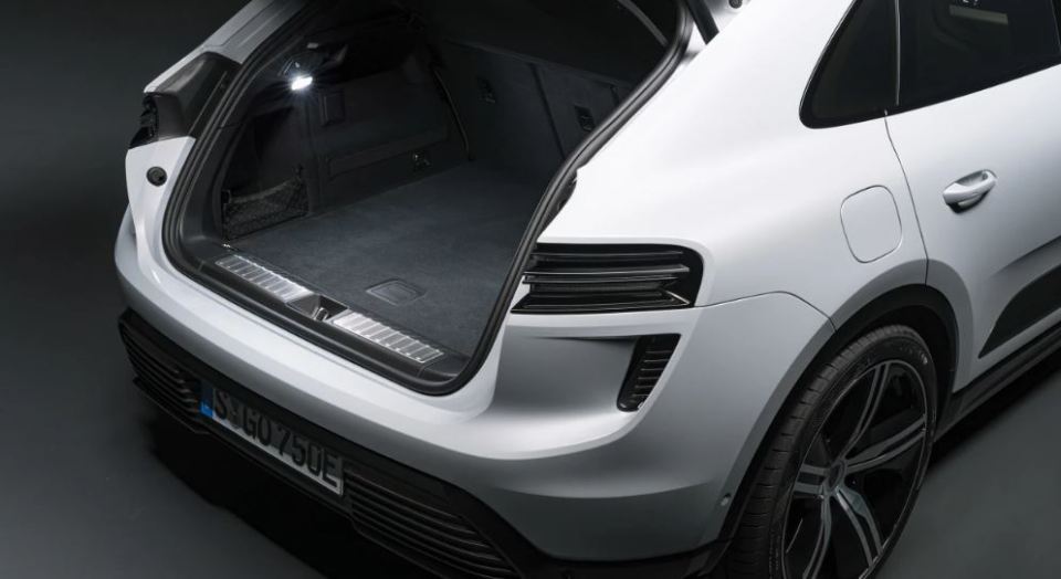 Econyl, made from regenerated nylon, is used in the car's flooring