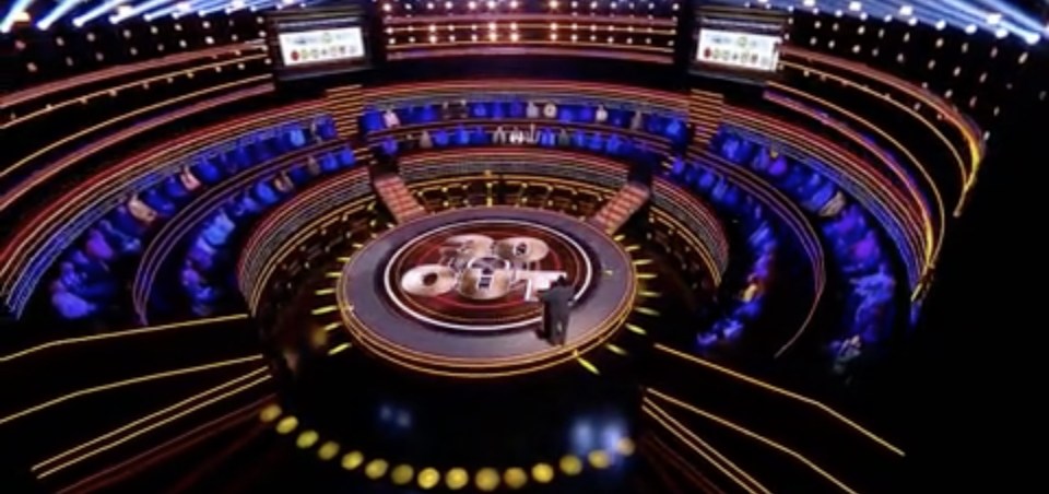 Thirty people were eliminated during the single round
