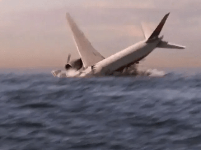A computer reenactment shows what MH370's final moments could have looked like as it plunged into the Southern Indian Ocean