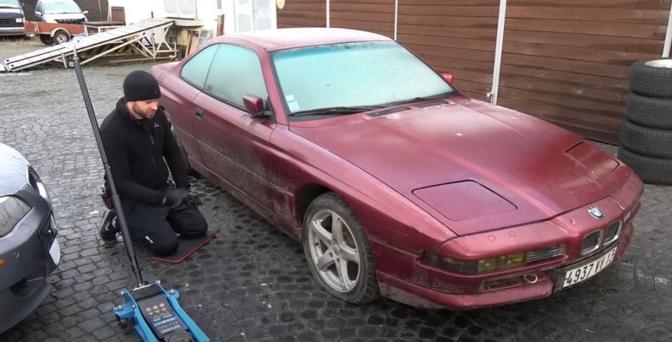 The motor is a 6-Speed V12 BMW E31 850i Revival