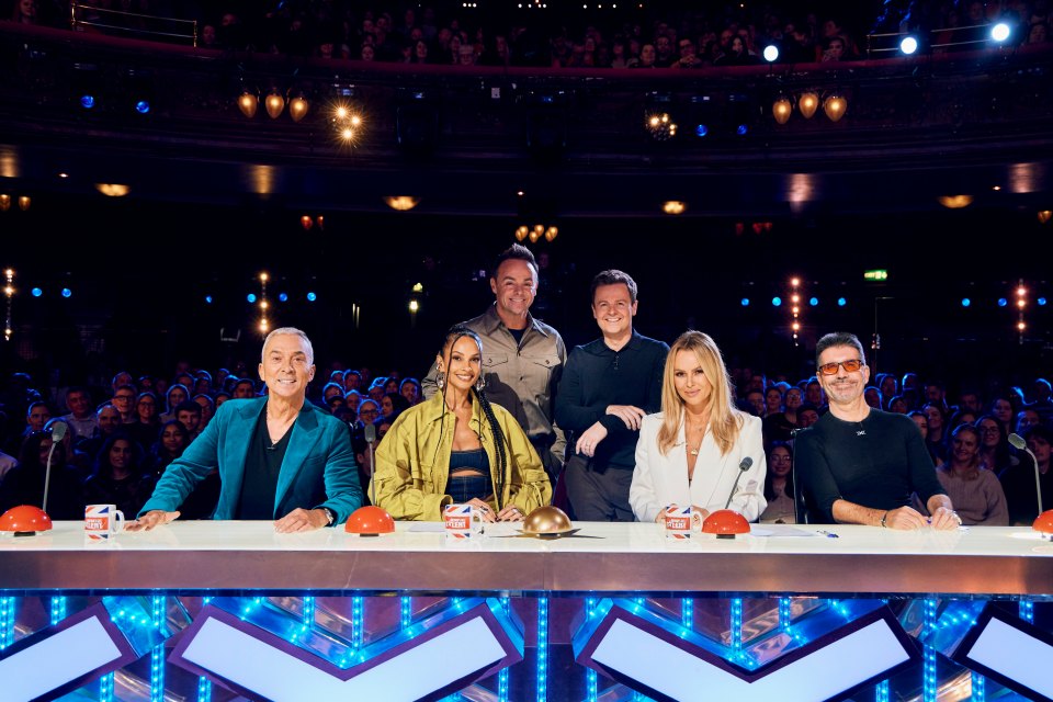 Amanda Holden and Alesha were speehless so much so that Amanda reached for the buzzer