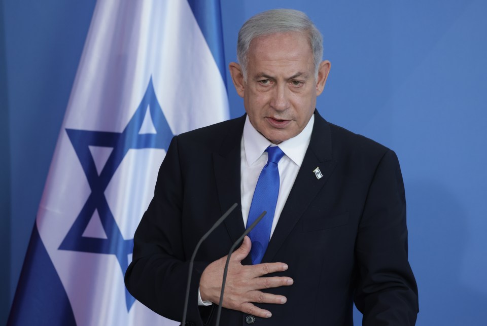 Benjamin Netanyahu has offered a 40-day truce to allow the most vulnerable of around 130 hostages to be freed