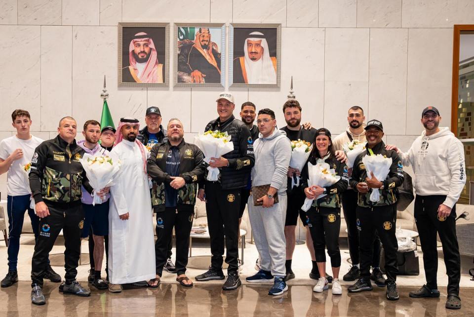 Tyson Fury landed in Saudi Arabia with a huge entourage