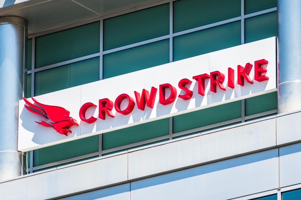 2CCFY6T August 11, 2020 Sunnyvale / CA / USA - Close up of Crowdstrike logo at their headquarters in Silicon Valley; CrowdStrike Holdings, Inc. is a cyber-sec
