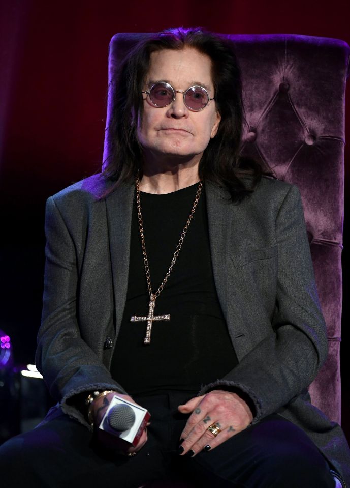 Ozzy Osbourne has apologised to Britney Spears for slating her dancing... then back tracked