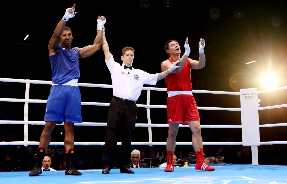 a boxing match is being held at the london 2012 olympics