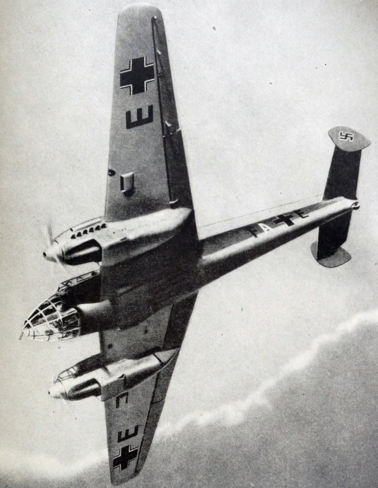 a book is open to a page that says ' aerial view ' on it