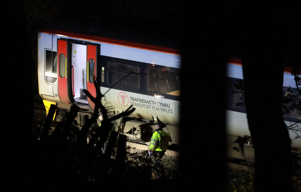 a train with the word transport for wales on the side