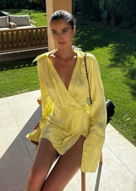 Estelle Behnke Instagram - http://www.instagram.com/estellebke/?hl=en,