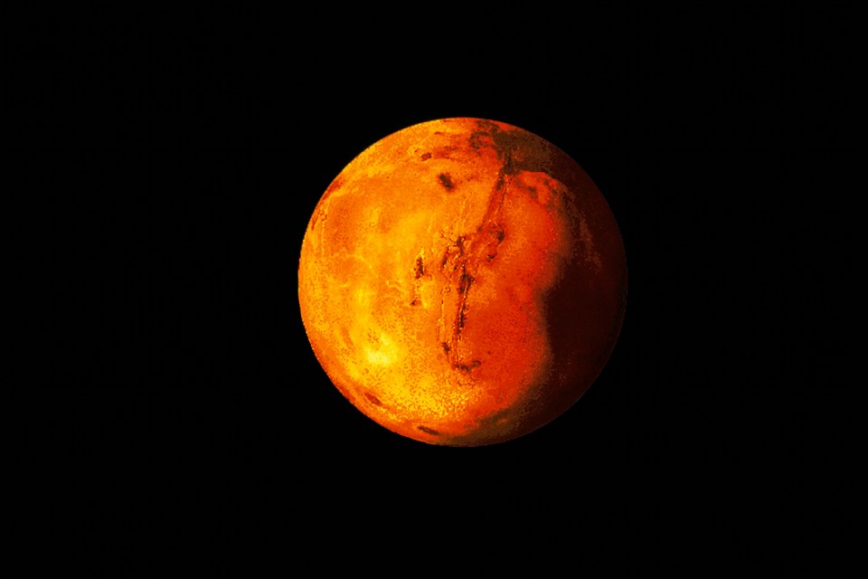 A new study of a martian meteorite suggests that there may have been hot spring on the Red Planet