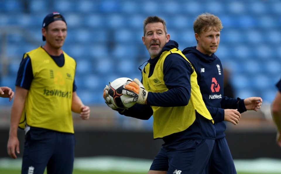 LEEDS, ENGLAND - AUGUST 23:  Former England goalkeeper Nigel Martyn plays in goal alongside Joe Root during a football game ahead of a nets session at Headingley on August 23, 2017 in Leeds, England.  (Photo by Gareth Copley/Getty Images)