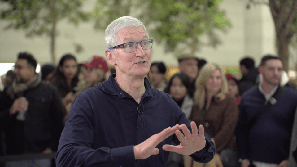Tim Cook speaking to a crowd.