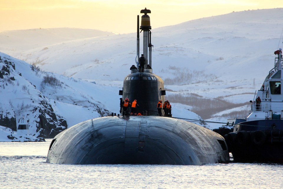 Nuclear submarine Oryol arriving at its Murmansk base.