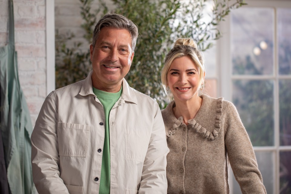 John Torode and Lisa Faulkner, hosts of ITV's *John and Lisa's Weekend Kitchen*.